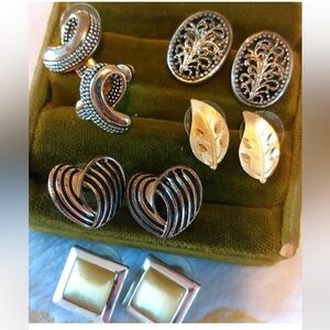 Bundle of 5 elegant vintage earrings for pierced ears